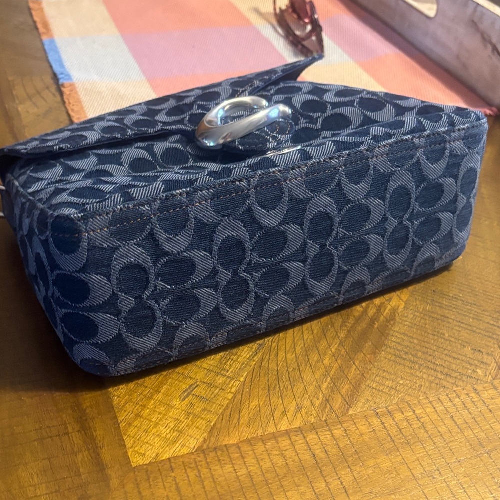 Coach Navy Signature Shoulder Bag - Picture 10 of 11
